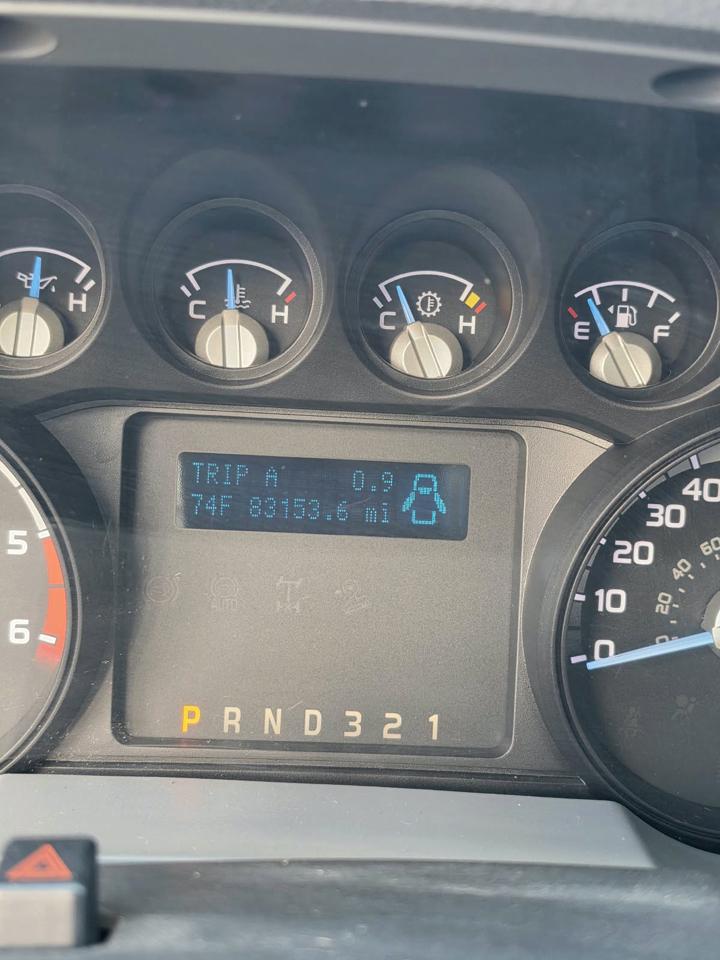 Ford F-450 SD Regular Cab DRW 2WD 2013