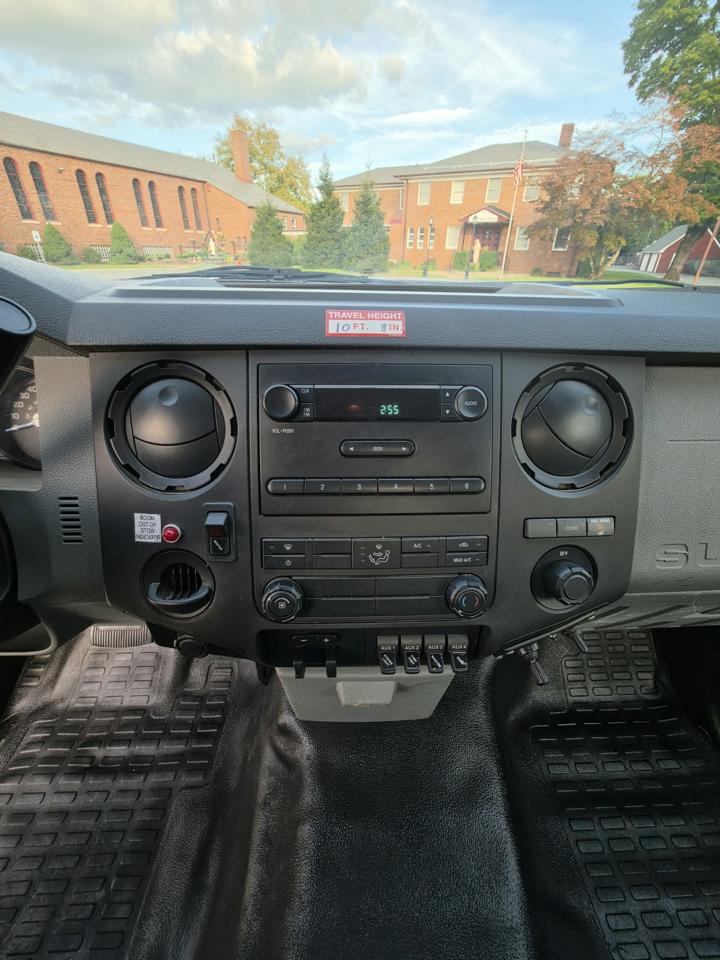 Ford F-450 SD Regular Cab DRW 2WD 2013