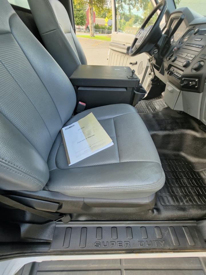 Ford F-450 SD Regular Cab DRW 2WD 2013