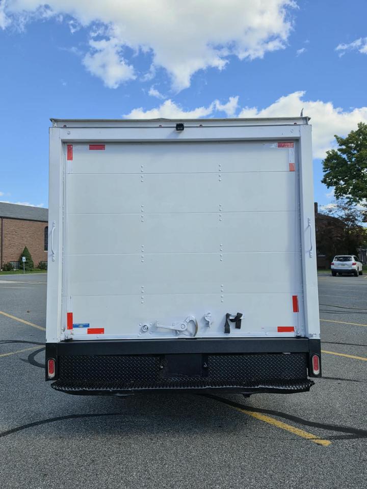 Chevrolet Express G4500 177" 2017