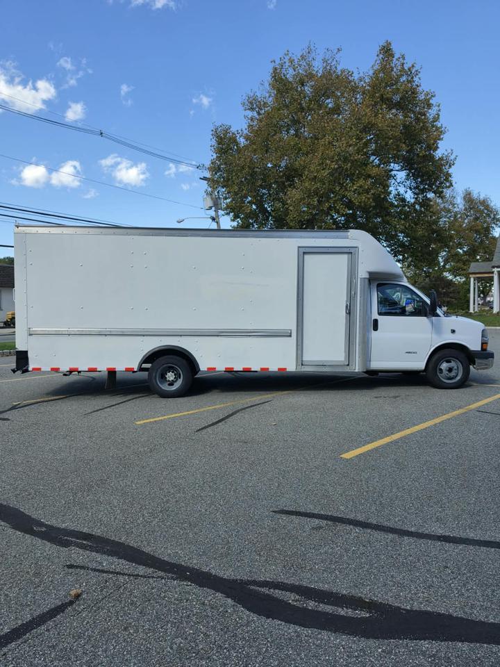 Chevrolet Express G4500 177" 2017