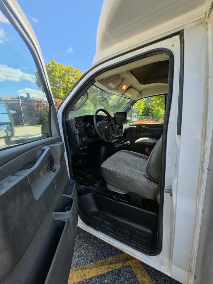 Chevrolet Express G4500 177" 2017