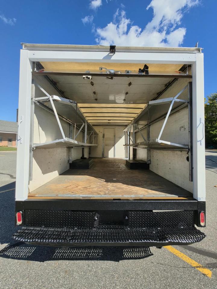 Chevrolet Express G4500 177" 2017