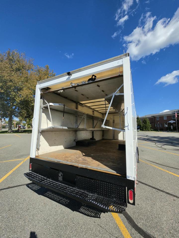 Chevrolet Express G4500 177" 2017