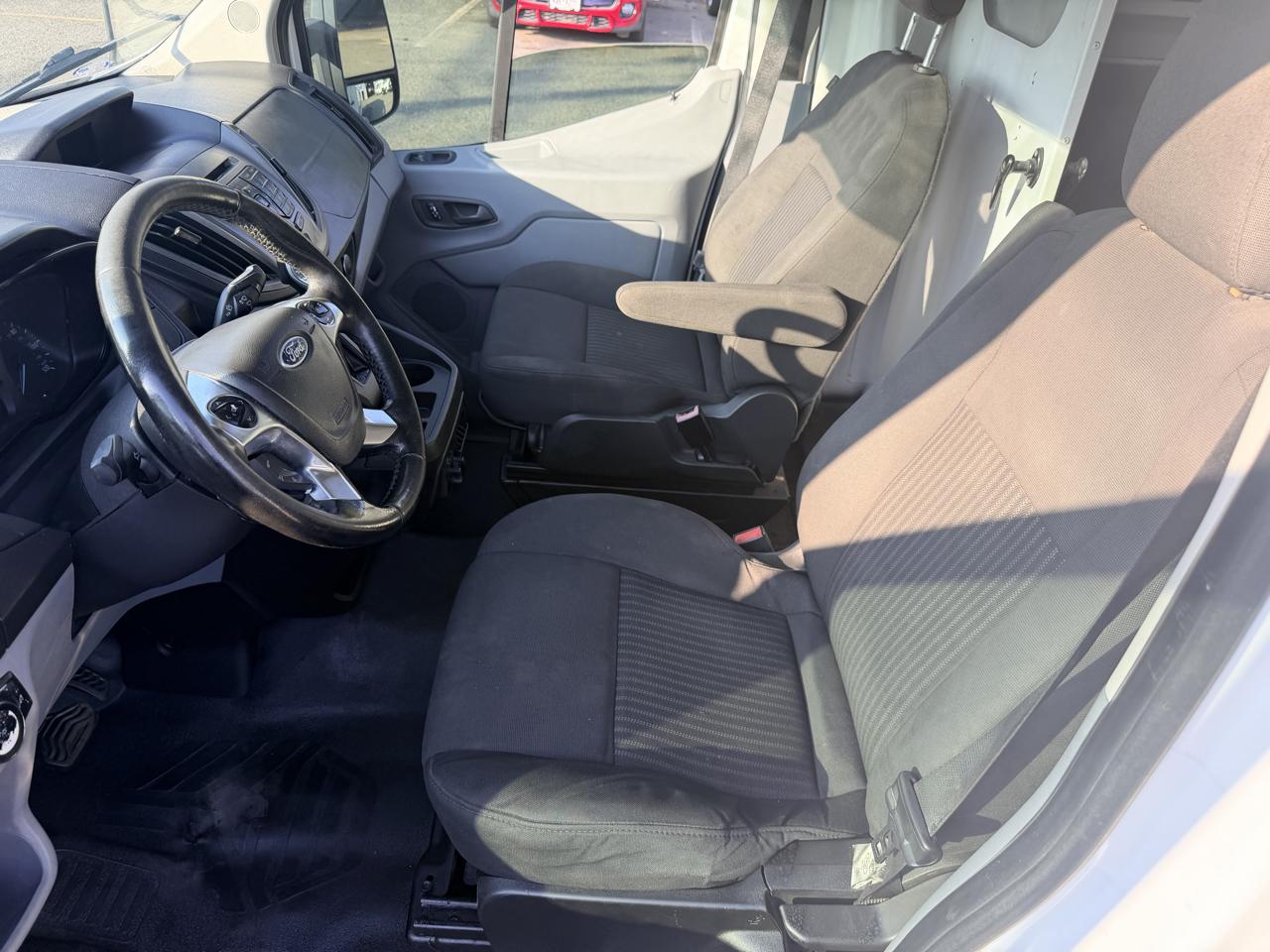 Ford Transit T-350 HD DRW 2016