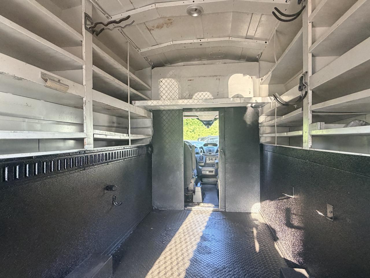 Ford Transit T-350 HD DRW 2016