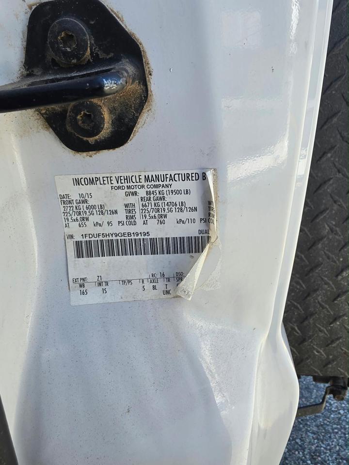 Ford F-550 Regular Cab DRW 4WD 2016