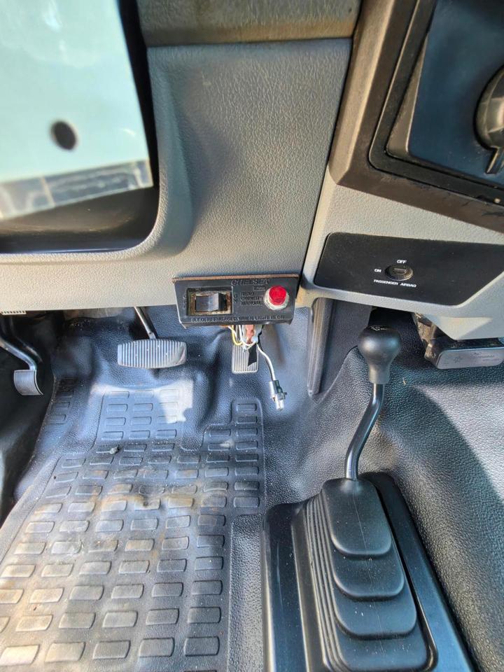 Ford F-550 Regular Cab DRW 4WD 2016