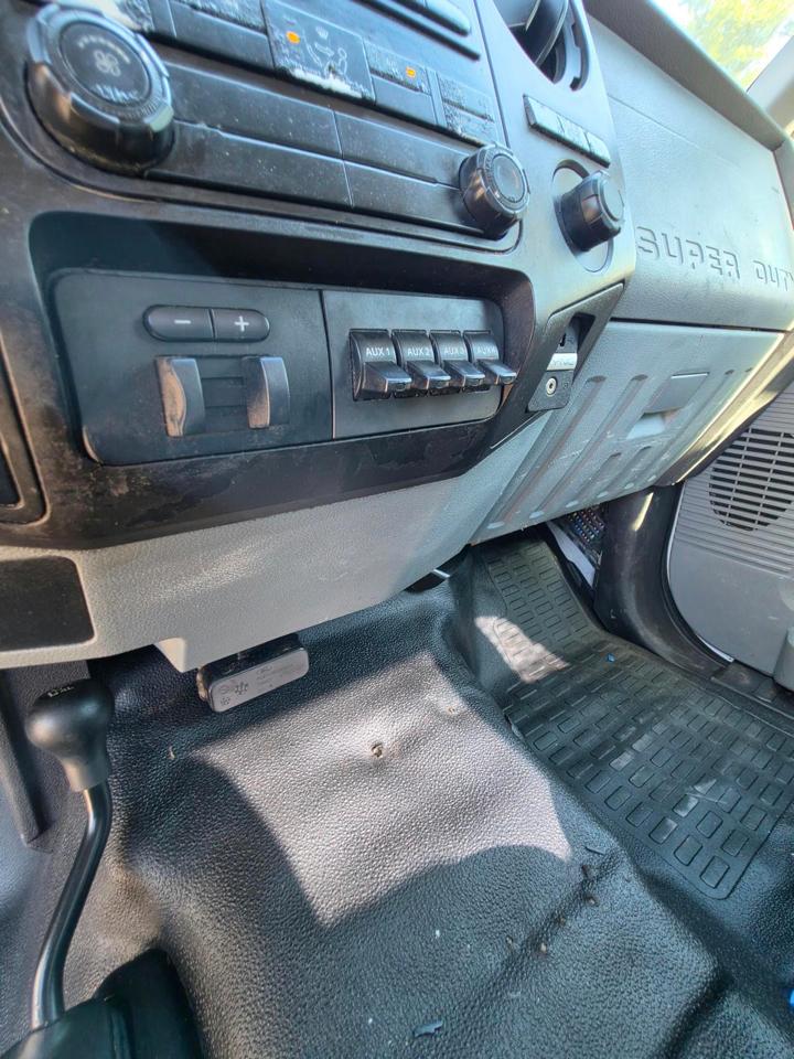 Ford F-550 Regular Cab DRW 4WD 2016