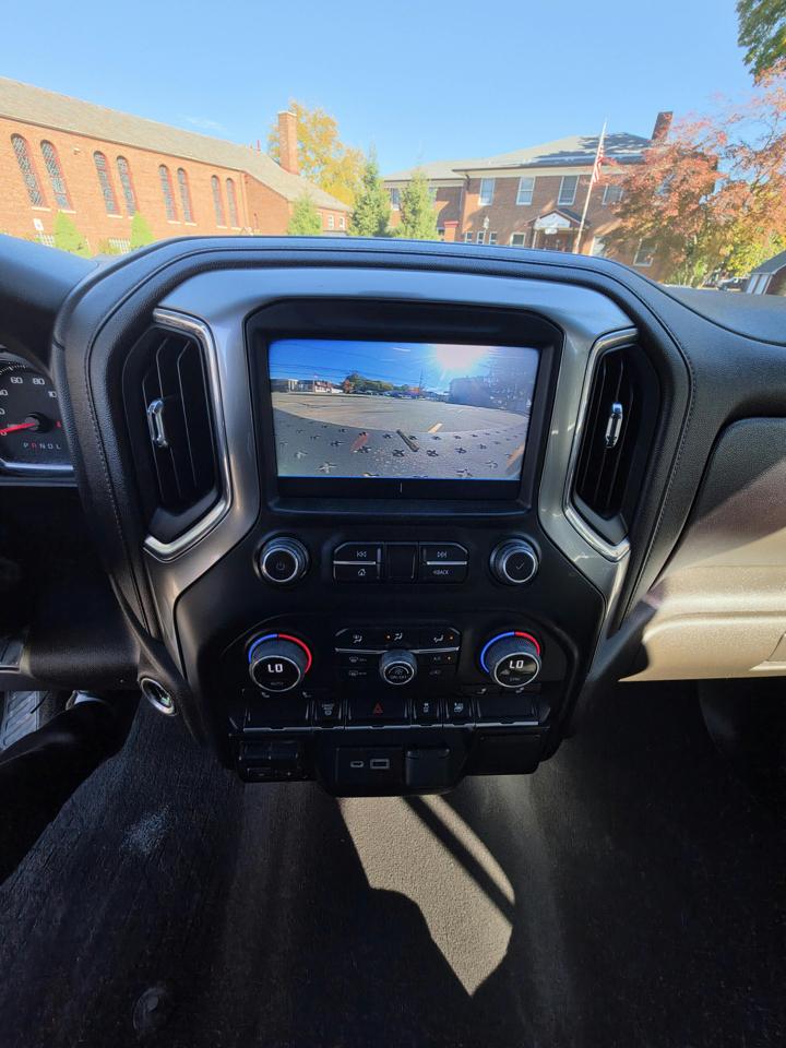 Chevrolet Silverado 3500HD LT Crew Cab 4WD 2023