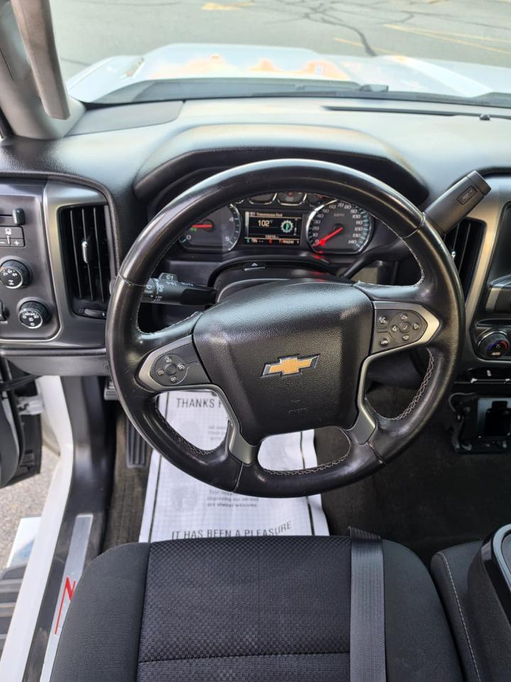 Chevrolet Silverado 2500HD LT Crew Cab Long Box 4WD 2015