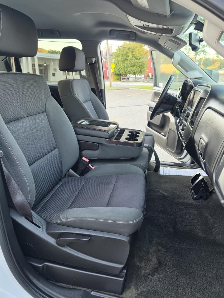 Chevrolet Silverado 2500HD LT Crew Cab Long Box 4WD 2015