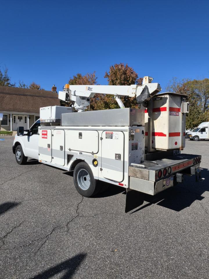 Ford F-350 SD XL DRW 2WD 2012