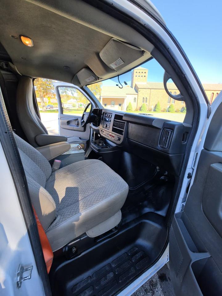 Chevrolet Express 2500 Cargo FFV 2015