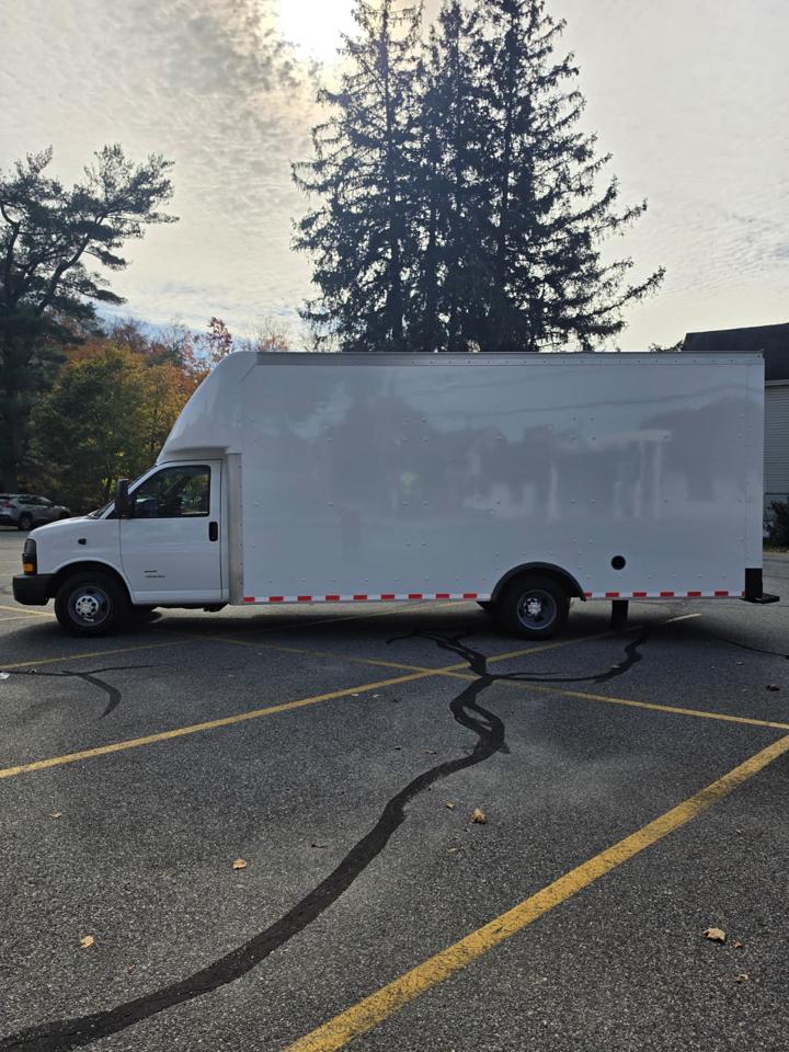 Chevrolet Express G4500 177" 2018