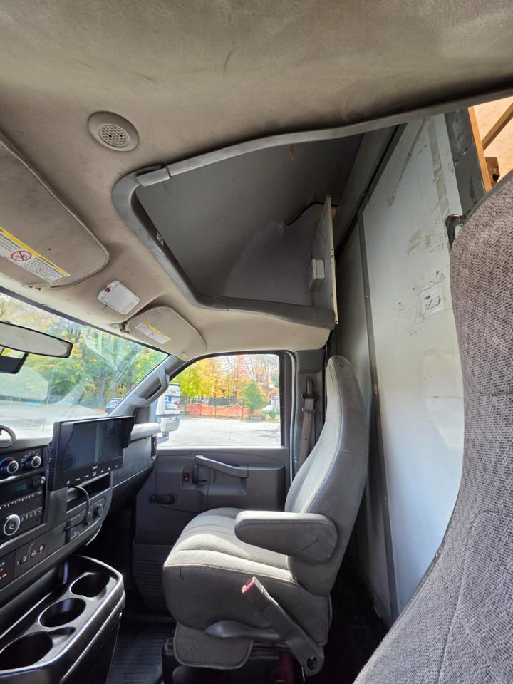 Chevrolet Express G4500 177" 2018