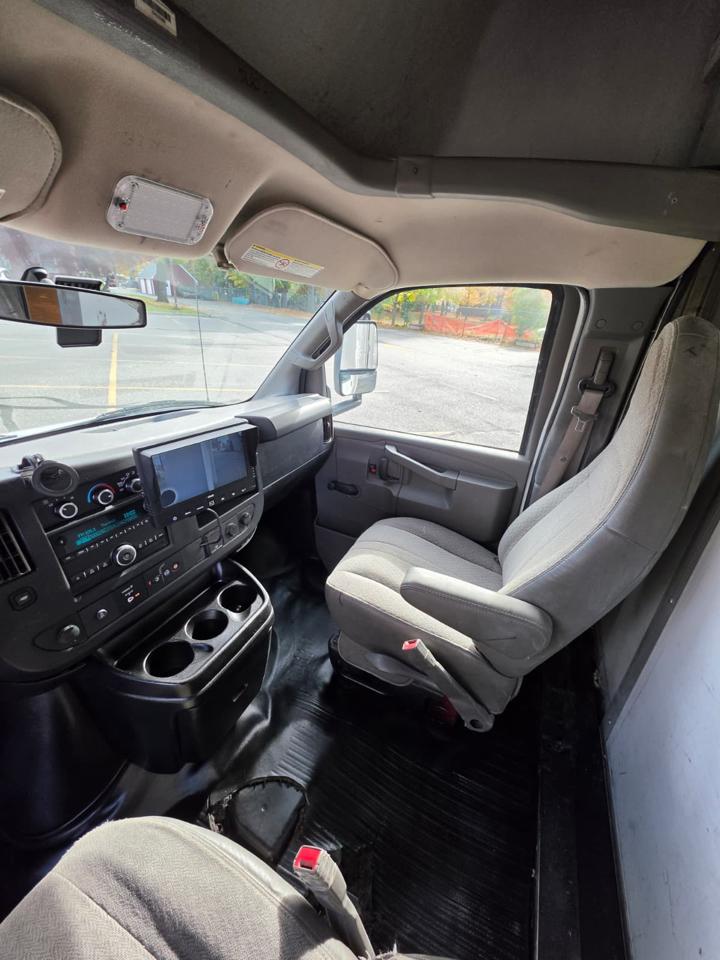 Chevrolet Express G4500 177" 2018