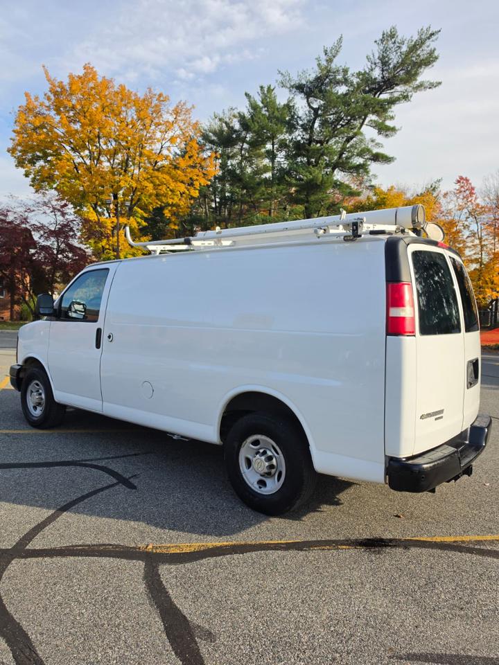 Chevrolet Express 2500 Cargo 2013