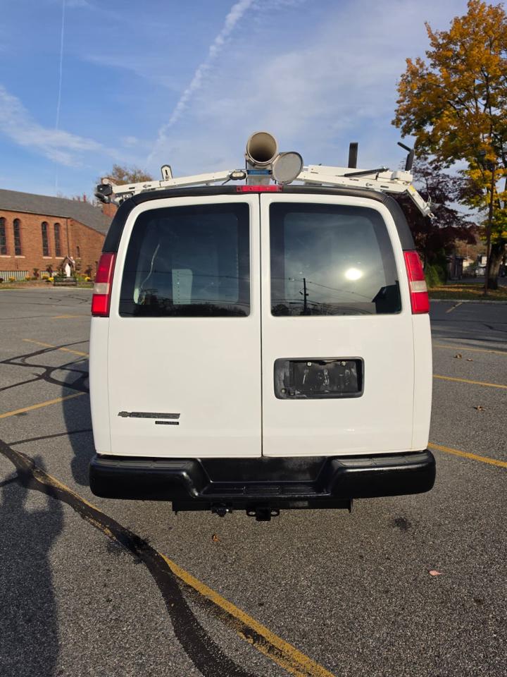 Chevrolet Express 2500 Cargo 2013