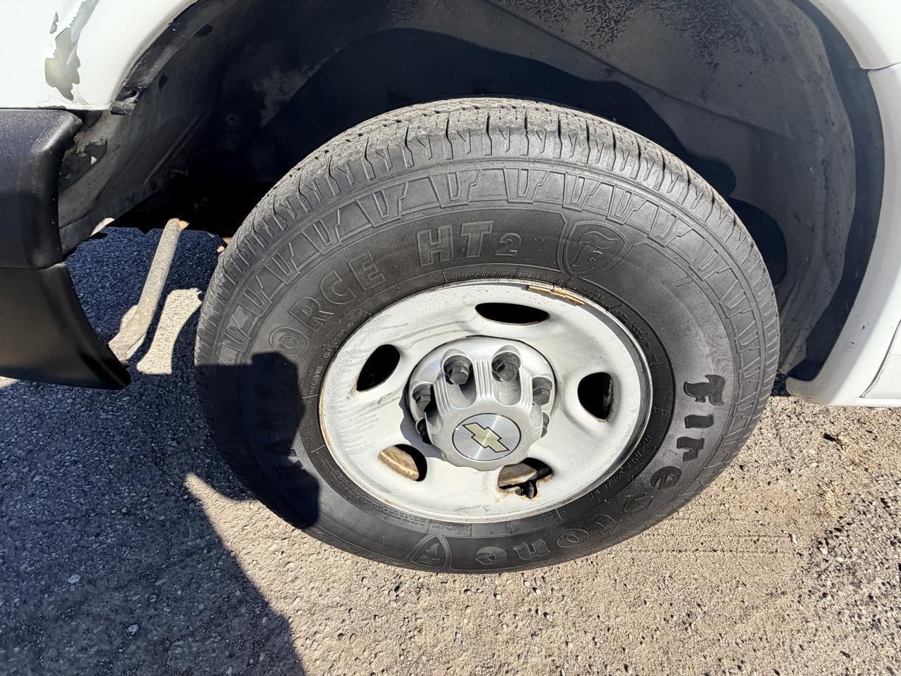 Chevrolet Express 2500 Cargo 2012