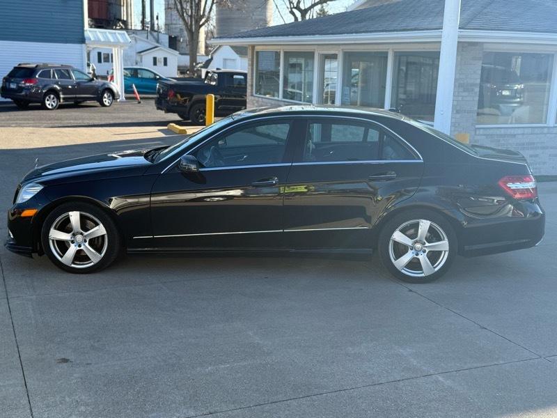 Mercedes-Benz E-Class E350 Sedan 4MATIC 2011