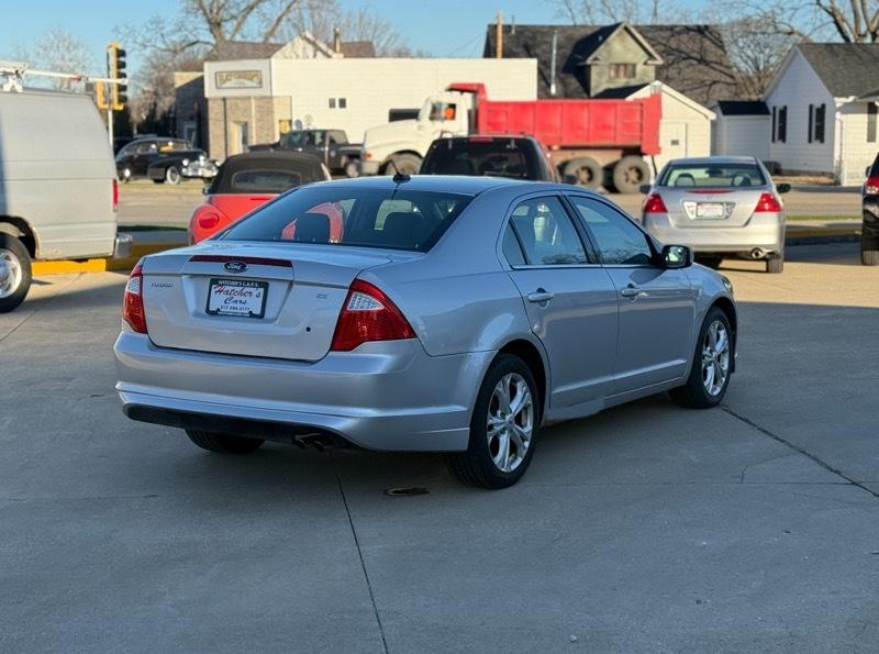Ford Fusion SE 2012