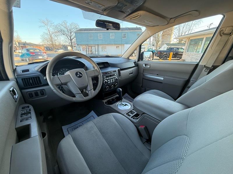 Mitsubishi Endeavor LS AWD 2007