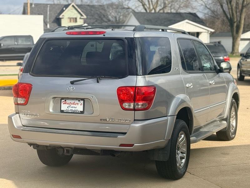 Toyota Sequoia SR5 4WD 2005