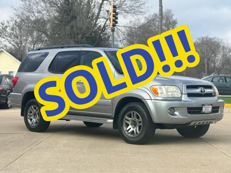 2005 Toyota Sequoia SR5 4WD