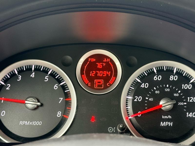 Nissan Sentra 2.0 SL 2010