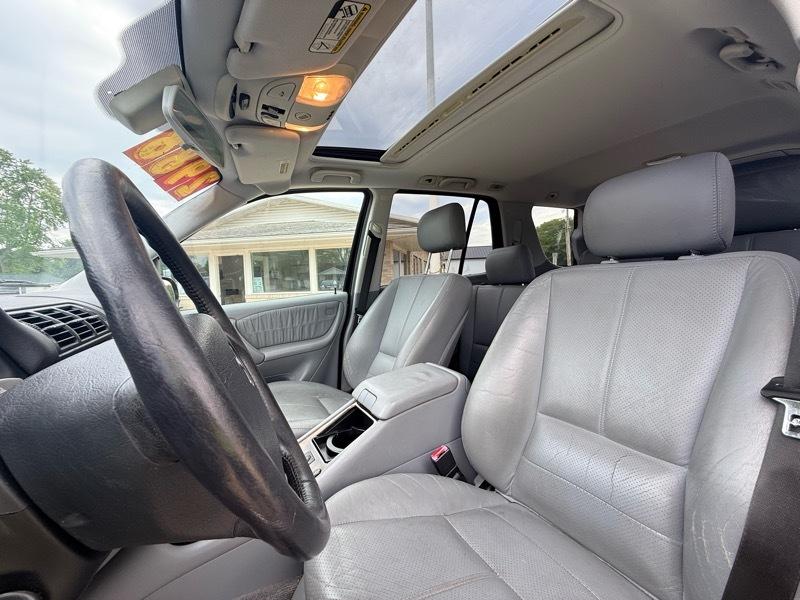 Mercedes-Benz M-Class ML350 2005