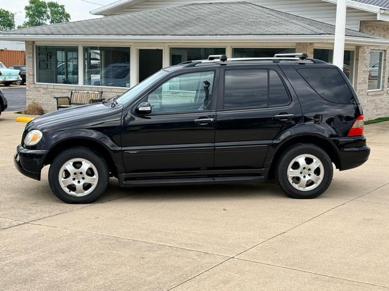 Mercedes-Benz M-Class ML350 2005
