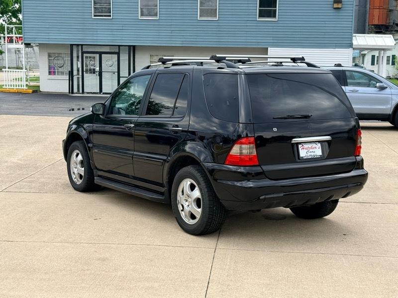 Mercedes-Benz M-Class ML350 2005