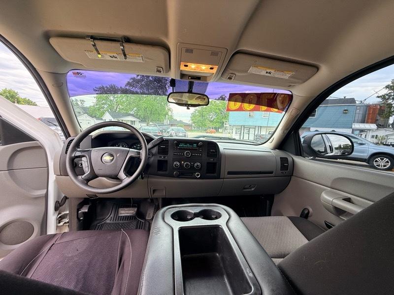 Chevrolet Silverado 1500 Work Truck Ext. Cab Long Box 2WD 2009