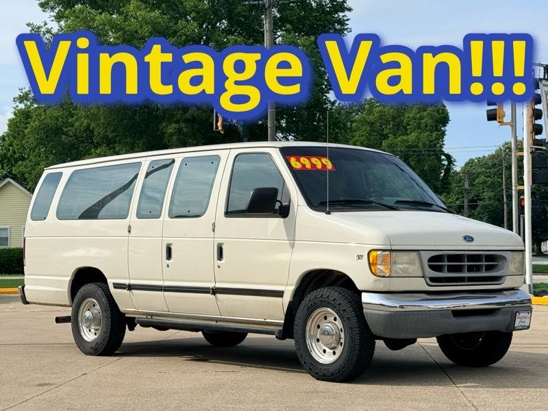 Ford Club Wagon XL Super 1997
