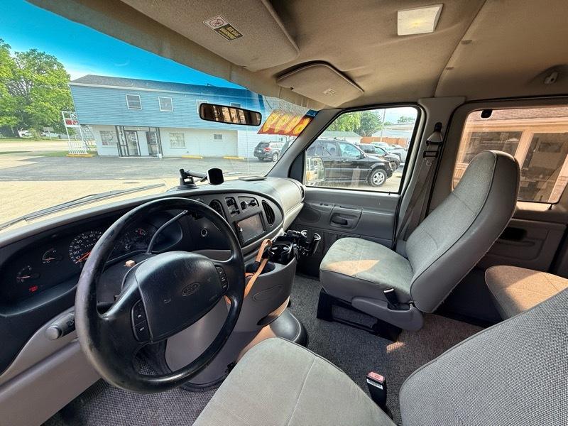 Ford Club Wagon XL Super 1997