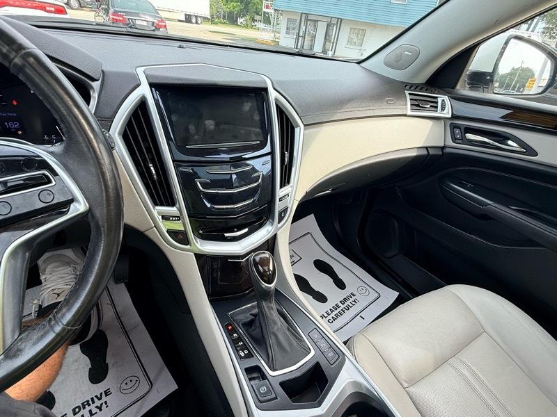 Cadillac SRX Luxury Collection 2013