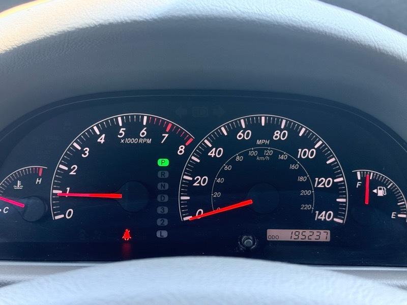 Toyota Camry LE 2005