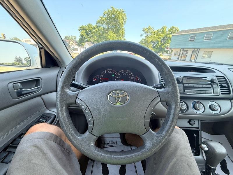 Toyota Camry LE 2005