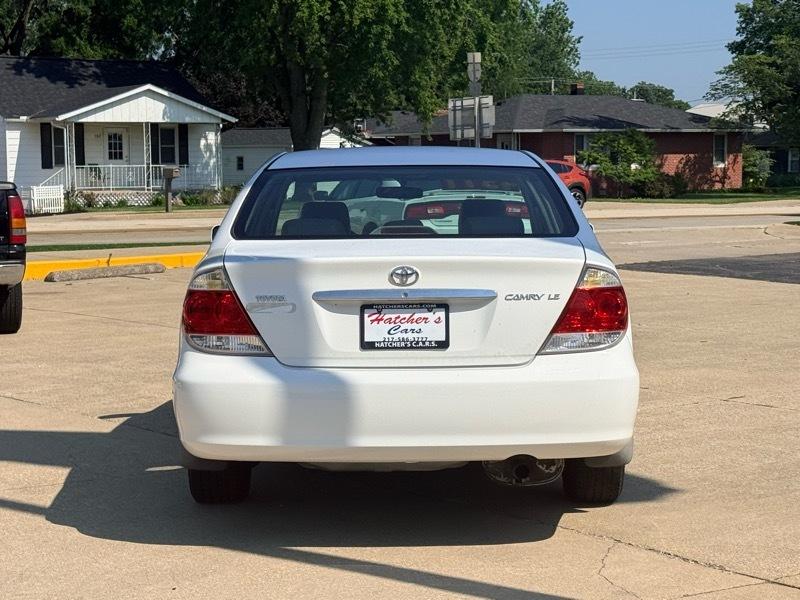 Toyota Camry LE 2005