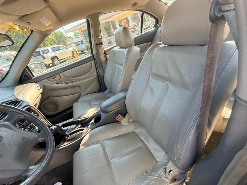 Oldsmobile Alero GLS Sedan 2002
