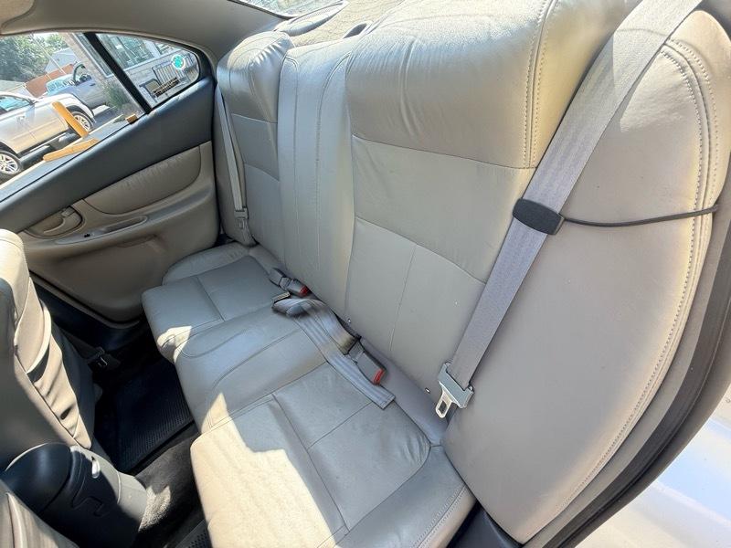 Oldsmobile Alero GLS Sedan 2002