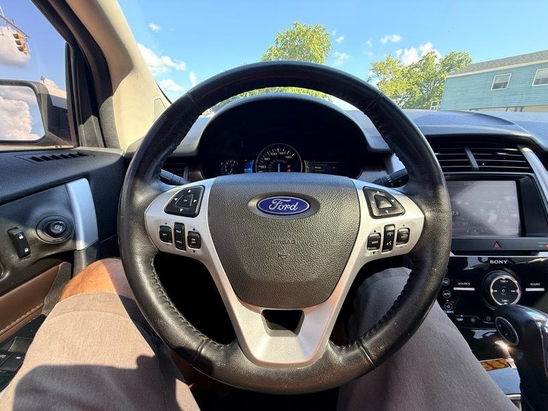 Ford Edge Limited FWD 2011