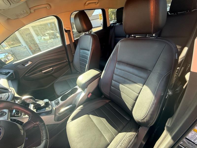 Ford Escape SEL 4WD 2013