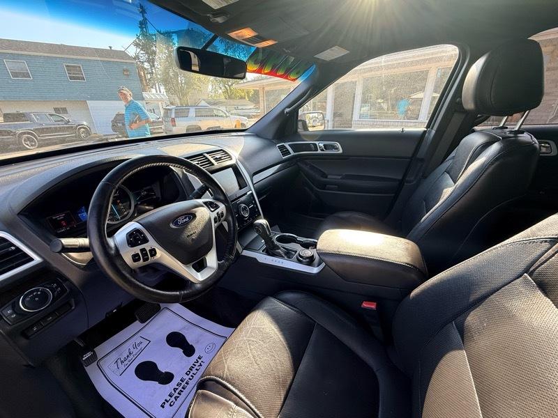 Ford Explorer Limited 4WD 2015