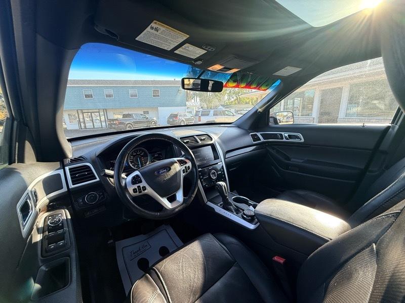 Ford Explorer Limited 4WD 2015