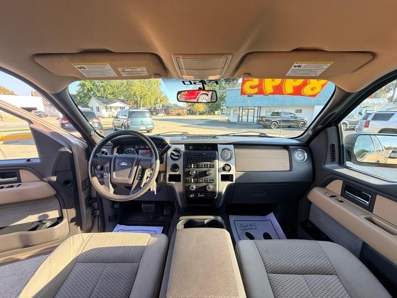 Ford F-150 XL 2WD 6.5 ft. 2012