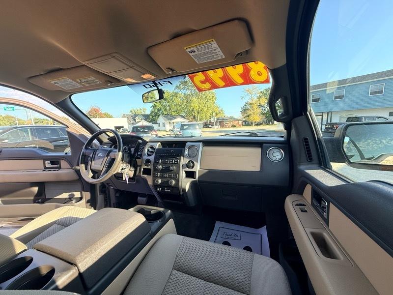 Ford F-150 XL 2WD 6.5 ft. 2012