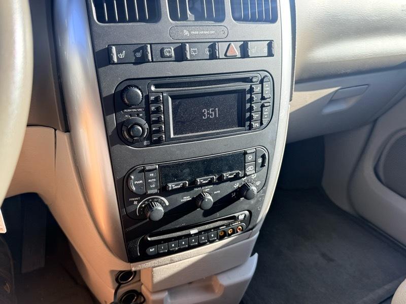 Chrysler Town & Country Touring 2005
