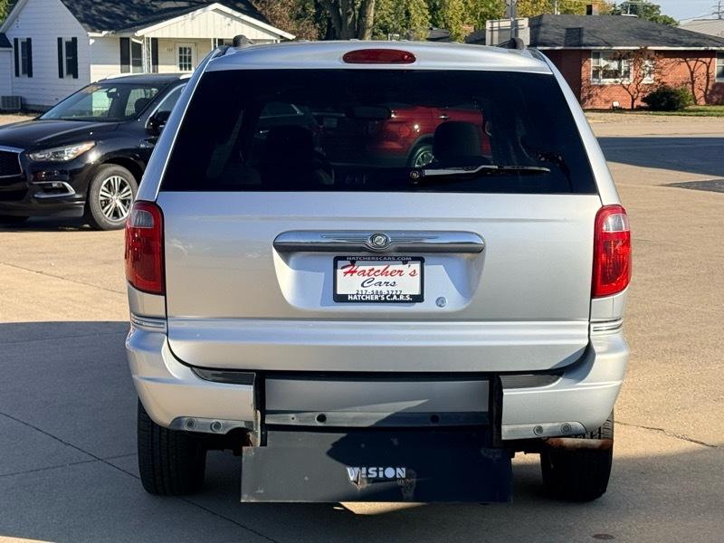 Chrysler Town & Country Touring 2005